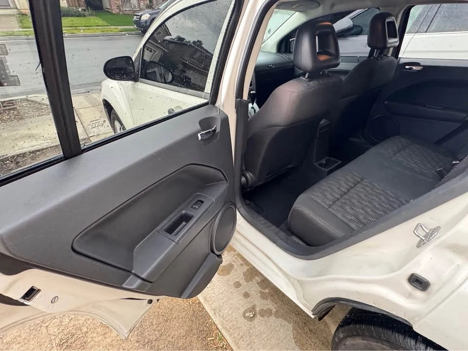 2008 Dodge Caliber - Image 9 of 17