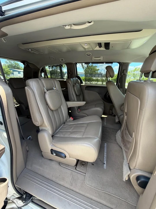 2008 Dodge Caravan - Image 8 of 12