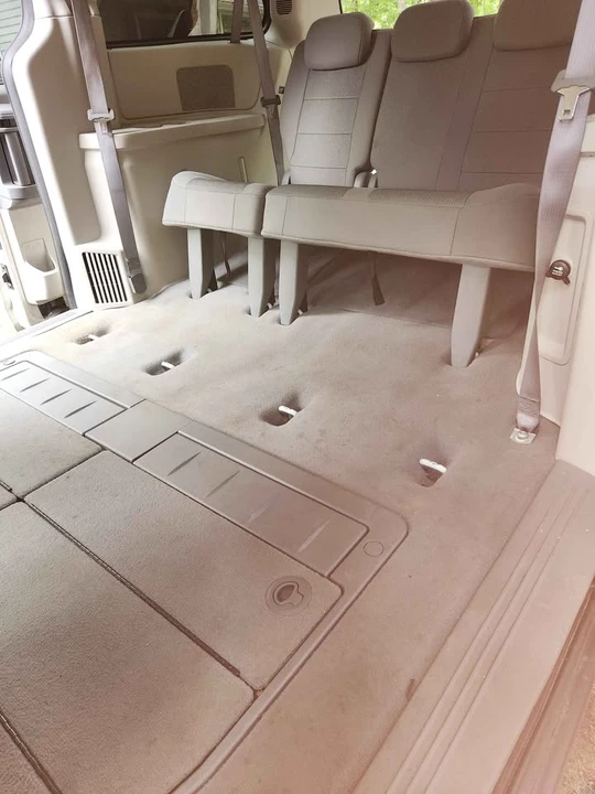 2008 Dodge Caravan - Image 11 of 16