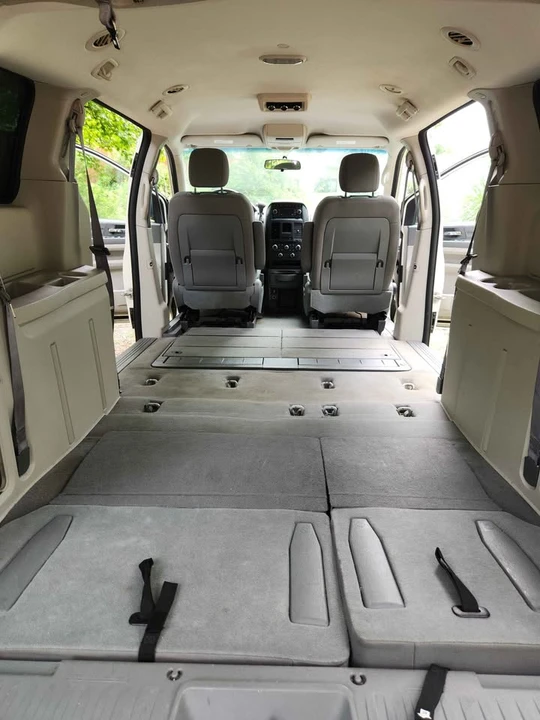 2008 Dodge Caravan - Image 7 of 16