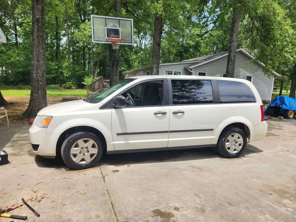 2008 Dodge Caravan - Image 15 of 16