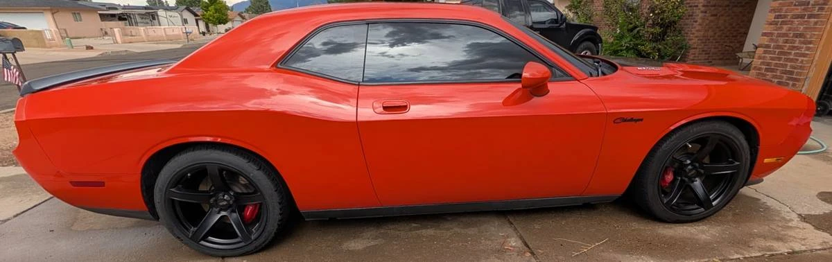 2008 Dodge Challenger SRT8 & 392 3rd Gen - Image 4 of 19