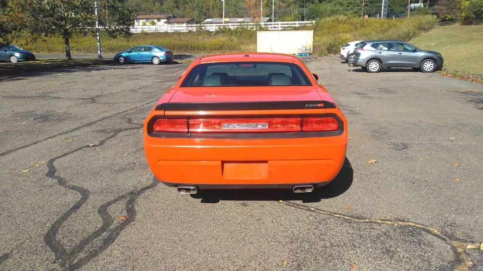 2008 Dodge Challenger 3rd Gen - Image 4 of 8