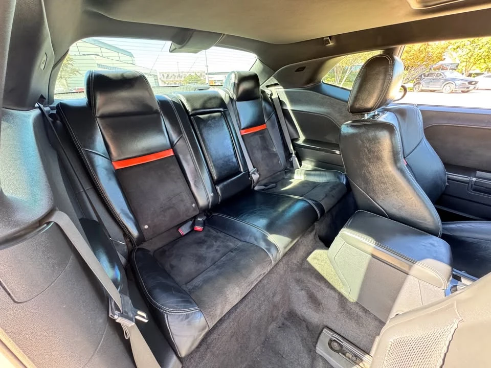 2008 Dodge Challenger 3rd Gen - Image 17 of 20