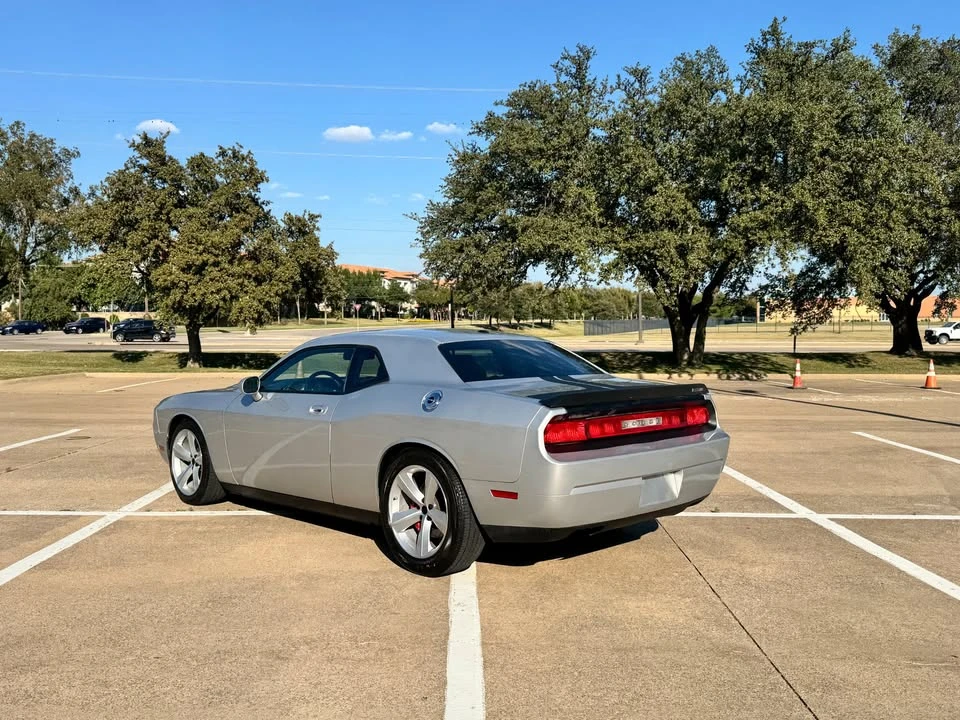2008 Dodge Challenger 3rd Gen - Image 7 of 20