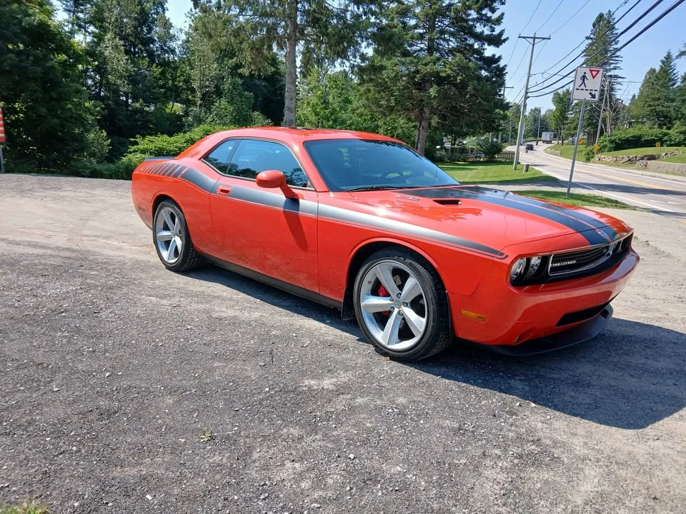 2008 Dodge Challenger 3rd Gen - Image 2 of 6