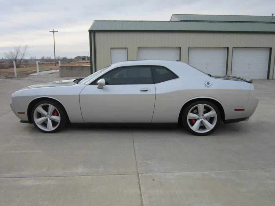 2008 Dodge Challenger 3rd Gen - Image 2 of 8