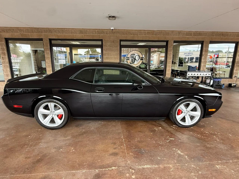 2008 Dodge Challenger 3rd Gen - Image 2 of 19