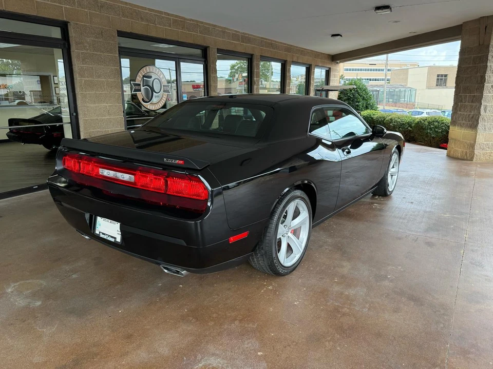 2008 Dodge Challenger 3rd Gen - Image 3 of 19