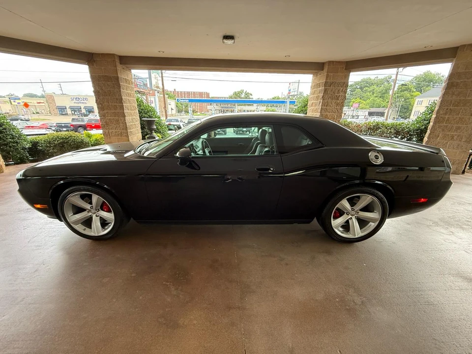 2008 Dodge Challenger 3rd Gen - Image 6 of 19