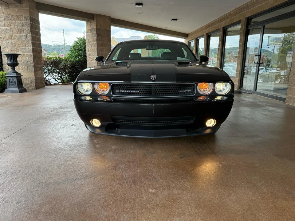 2008 Dodge Challenger 3rd Gen - Image 8 of 19