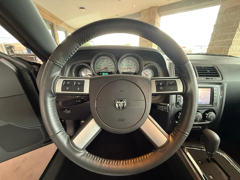 2008 Dodge Challenger 3rd Gen - Image 18 of 19