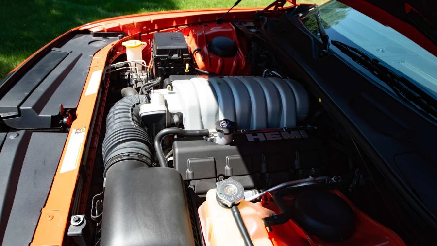 2008 Dodge Challenger 3rd Gen - Image 2 of 12