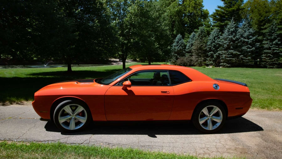 2008 Dodge Challenger 3rd Gen - Image 5 of 12