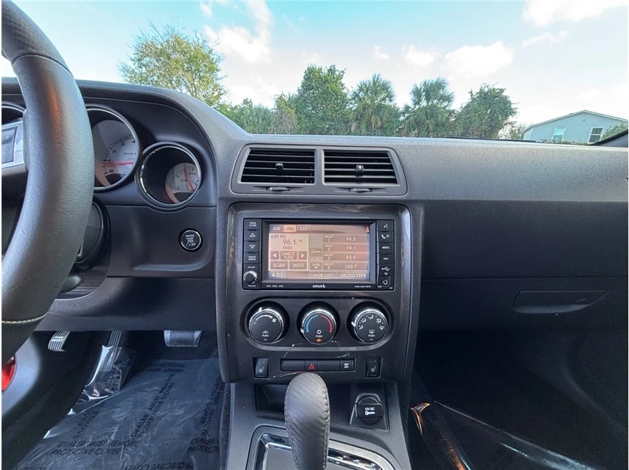 2008 Dodge Challenger 3rd Gen - Image 11 of 21