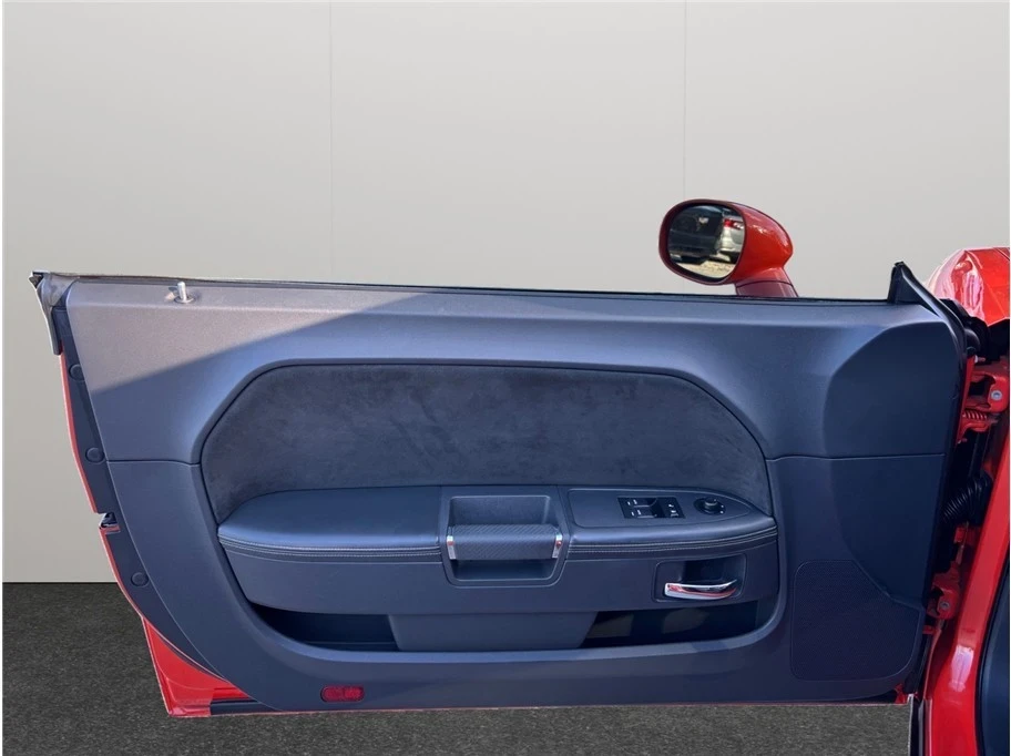 2008 Dodge Challenger 3rd Gen - Image 19 of 21