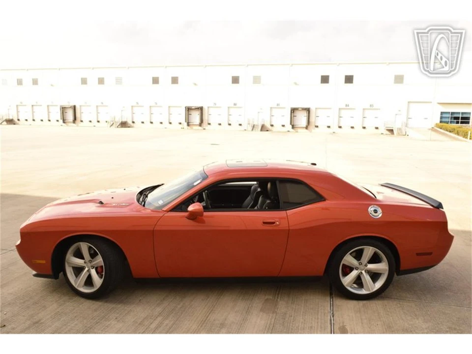 2008 Dodge Challenger 3rd Gen - Image 2 of 31