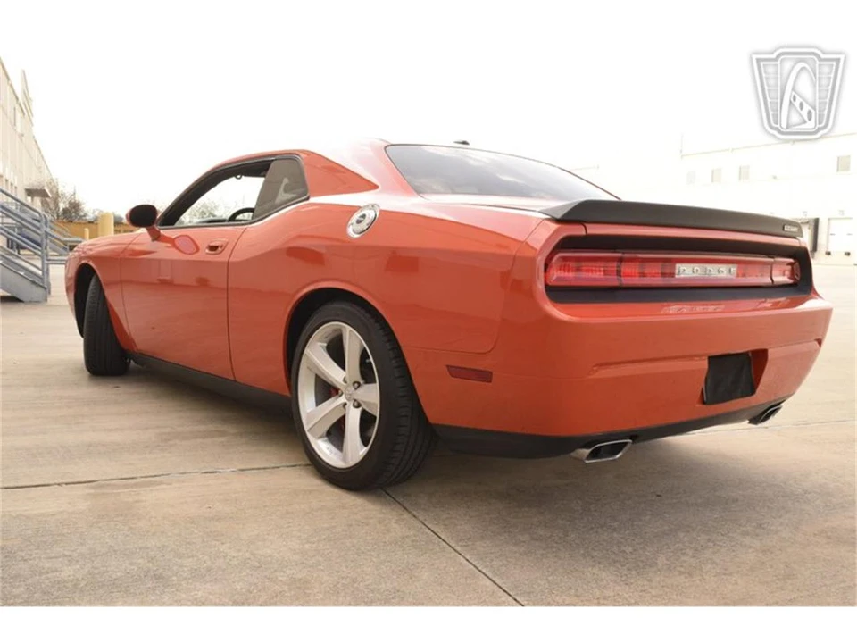 2008 Dodge Challenger 3rd Gen - Image 7 of 31