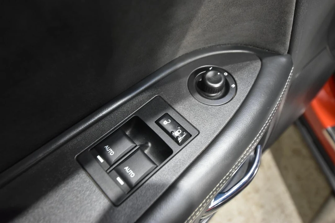 2008 Dodge Challenger SRT8 & 392 3rd Gen - Image 17 of 21