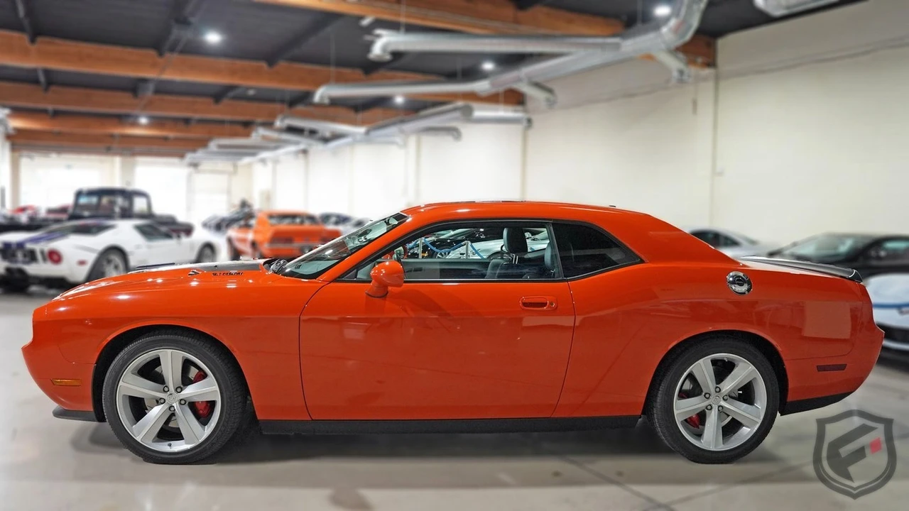 2008 Dodge Challenger SRT8 & 392 3rd Gen - Image 7 of 12