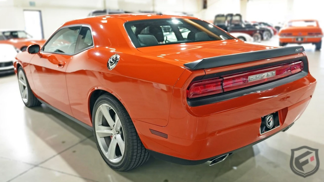 2008 Dodge Challenger SRT8 & 392 3rd Gen - Image 6 of 12
