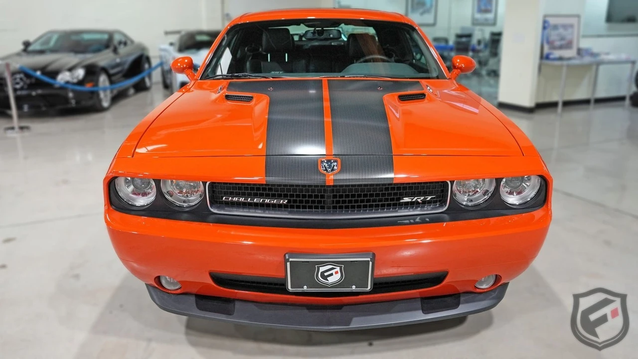 2008 Dodge Challenger SRT8 & 392 3rd Gen - Image 9 of 12