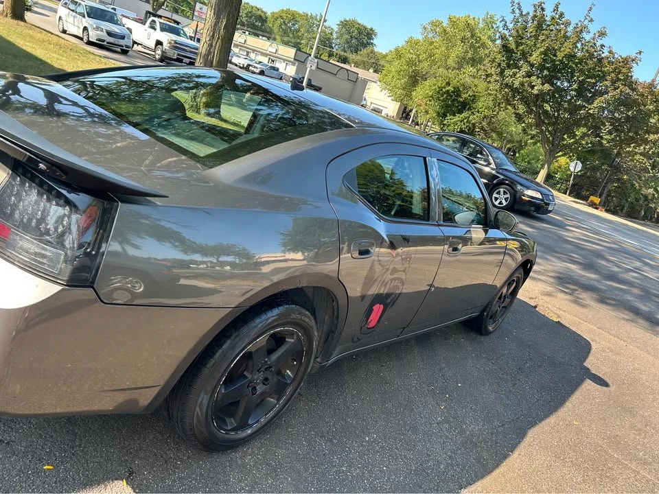 2008 Dodge Challenger SRT8 & 392 3rd Gen - Image 6 of 13