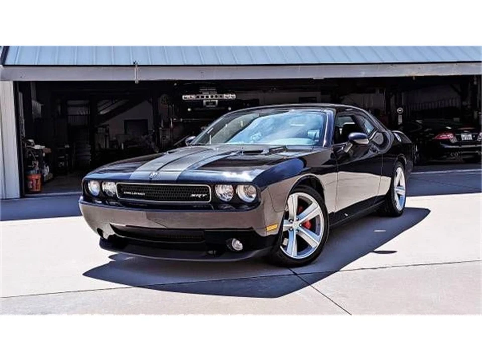 2008 Dodge Challenger 3rd Gen - Image 2 of 12