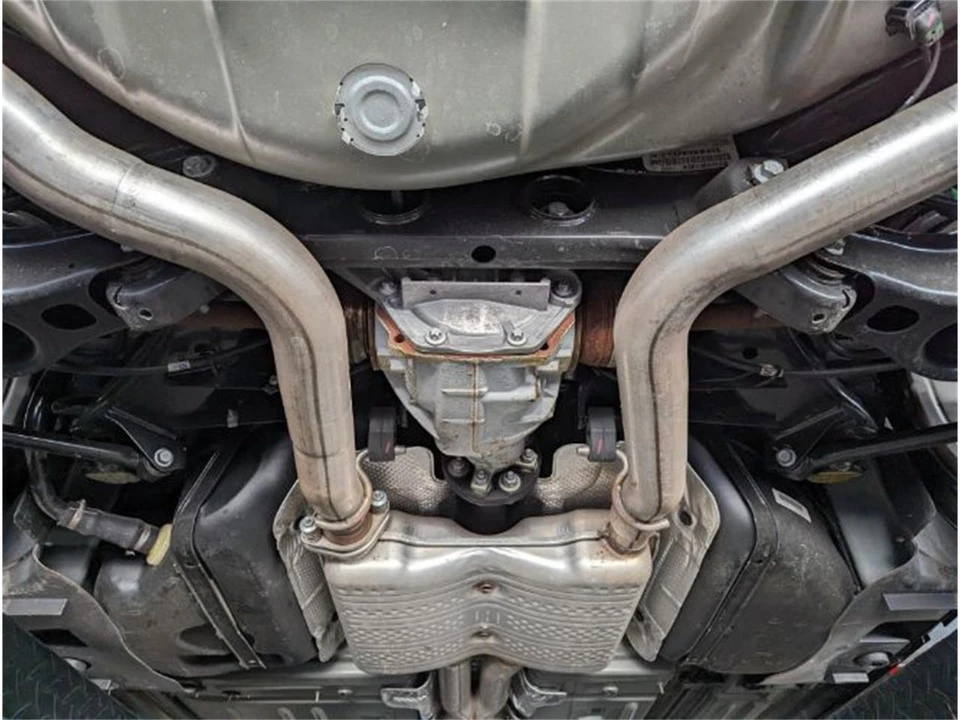 2008 Dodge Challenger 3rd Gen - Image 9 of 12