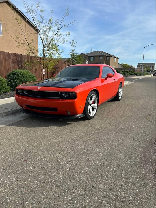 2008 Dodge Challenger 3rd Gen - Image 3 of 7