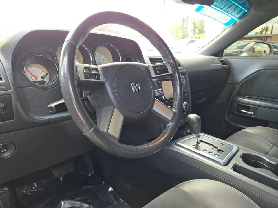 2008 Dodge Challenger 3rd Gen - Image 9 of 16
