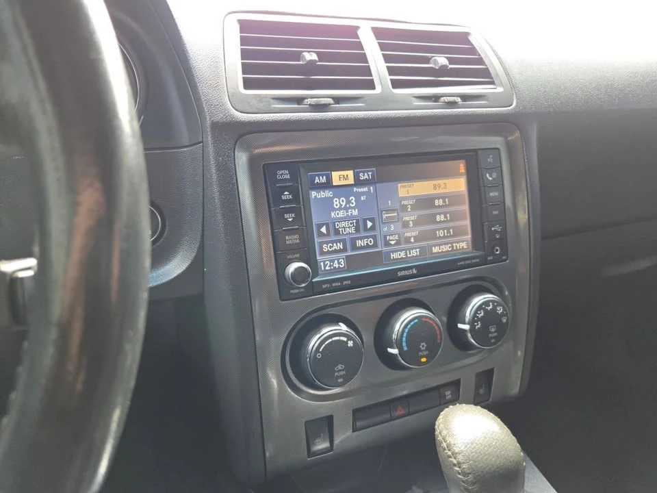 2008 Dodge Challenger 3rd Gen - Image 13 of 16