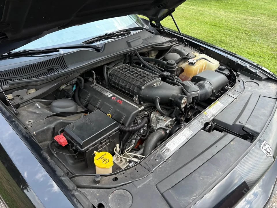 2008 Dodge Challenger 3rd Gen - Image 7 of 11