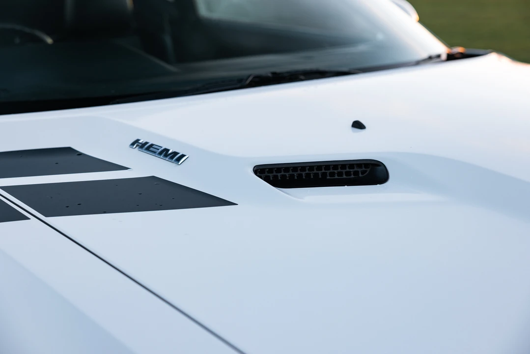 2008 Dodge Challenger 3rd Gen - Image 15 of 31