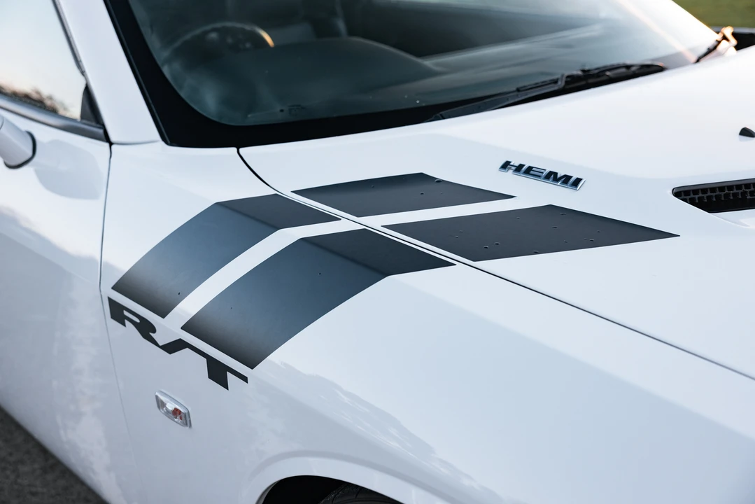 2008 Dodge Challenger 3rd Gen - Image 17 of 31