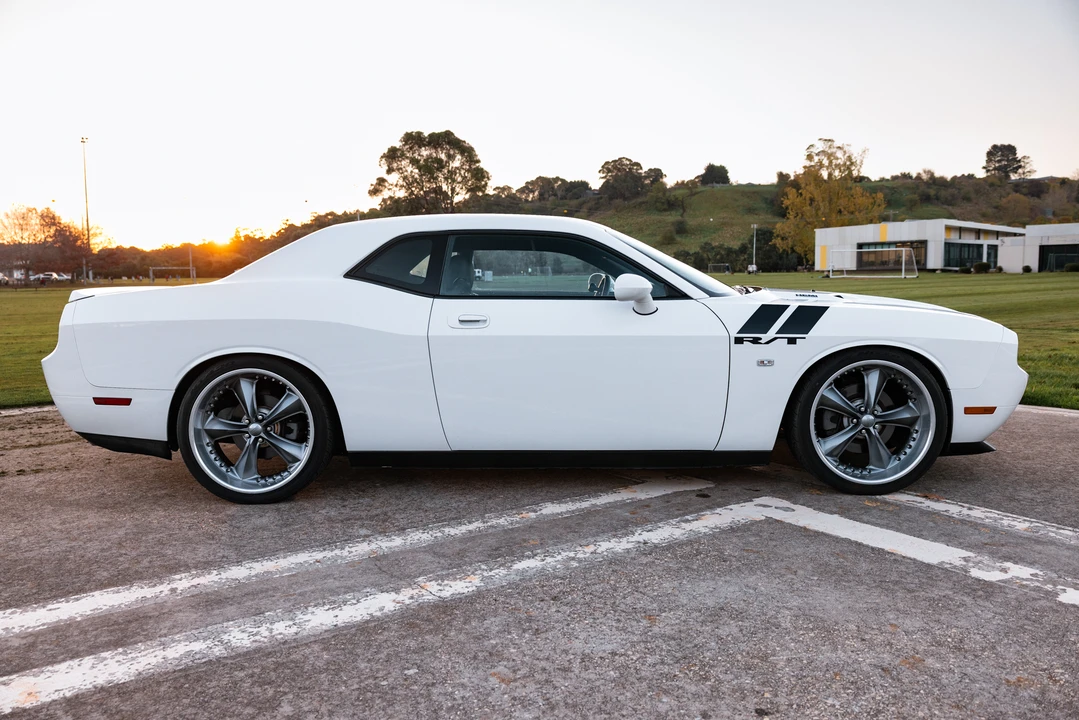 2008 Dodge Challenger 3rd Gen - Image 8 of 31