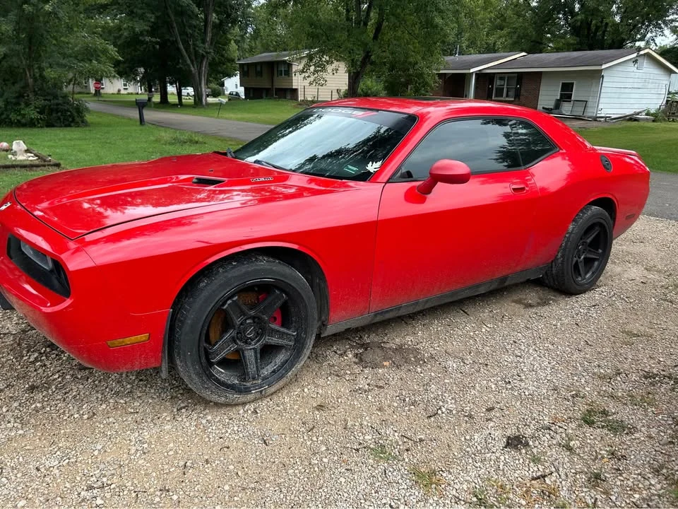 2008 Dodge Challenger 3rd Gen - Image 10 of 17