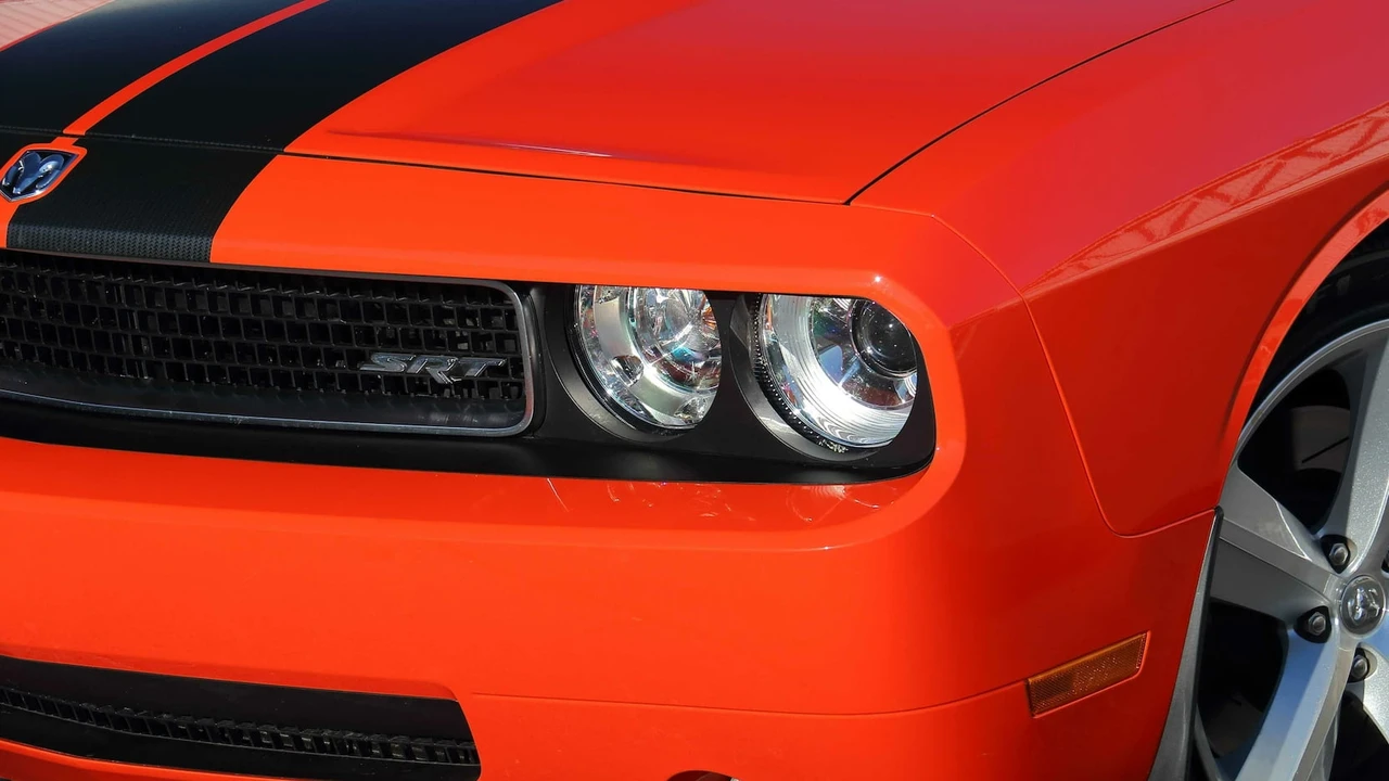 2008 Dodge Challenger SRT8 & 392 3rd Gen - Image 16 of 23