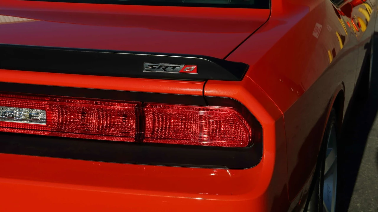 2008 Dodge Challenger SRT8 & 392 3rd Gen - Image 17 of 23