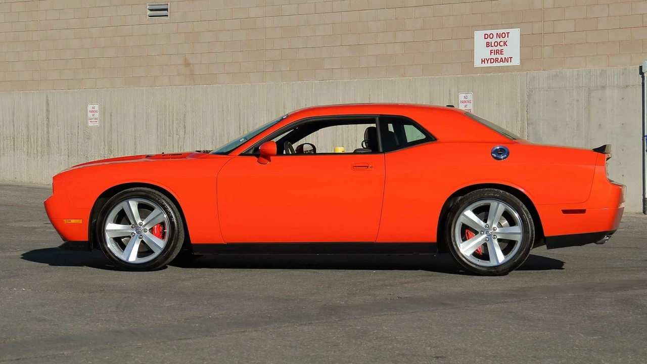 2008 Dodge Challenger SRT8 & 392 3rd Gen - Image 2 of 23