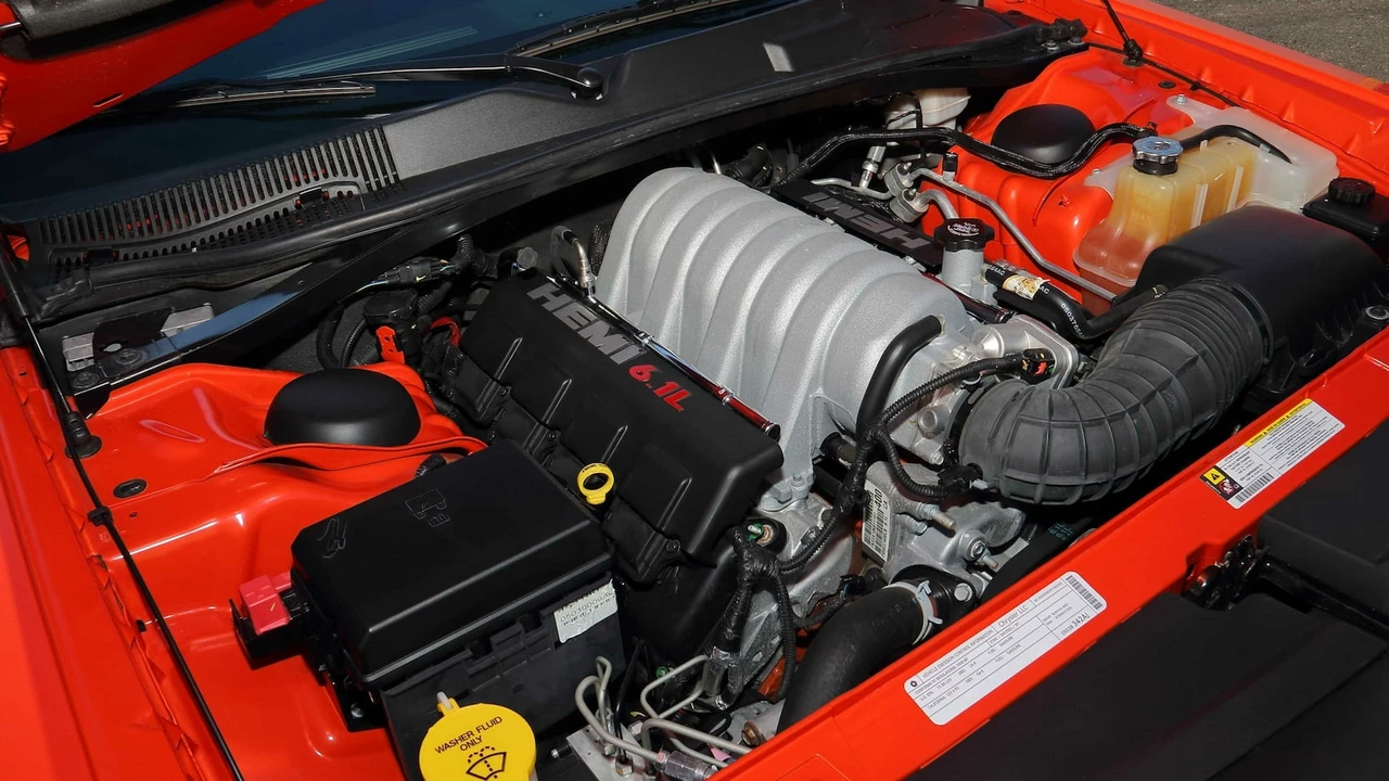 2008 Dodge Challenger SRT8 & 392 3rd Gen - Image 7 of 23