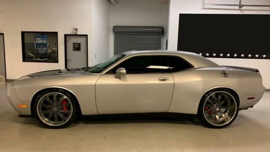 2008 Dodge Challenger SRT8 & 392 3rd Gen - Image 11 of 12