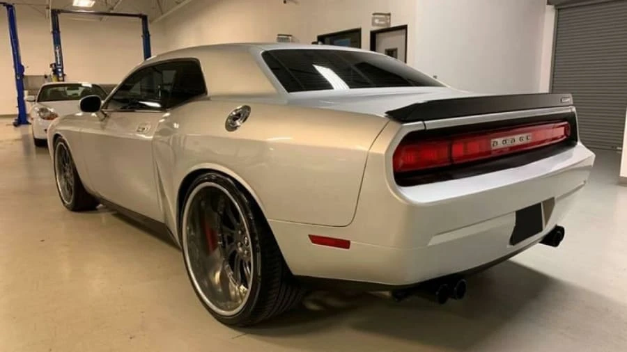 2008 Dodge Challenger SRT8 & 392 3rd Gen - Image 10 of 12