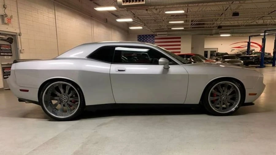 2008 Dodge Challenger SRT8 & 392 3rd Gen - Image 2 of 12