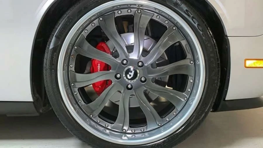 2008 Dodge Challenger SRT8 & 392 3rd Gen - Image 9 of 12