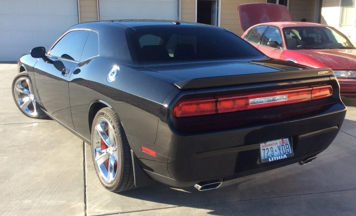 2008 Dodge Challenger SRT8 & 392 3rd Gen - Image 4 of 31
