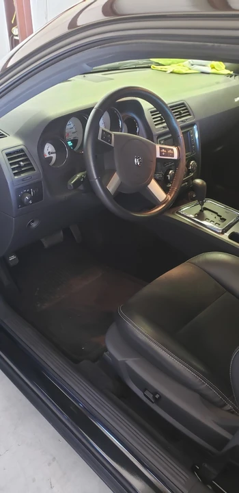 2008 Dodge Challenger SRT8 & 392 3rd Gen - Image 9 of 31