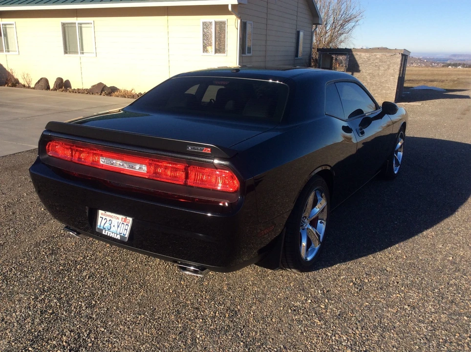 2008 Dodge Challenger SRT8 & 392 3rd Gen - Image 3 of 31