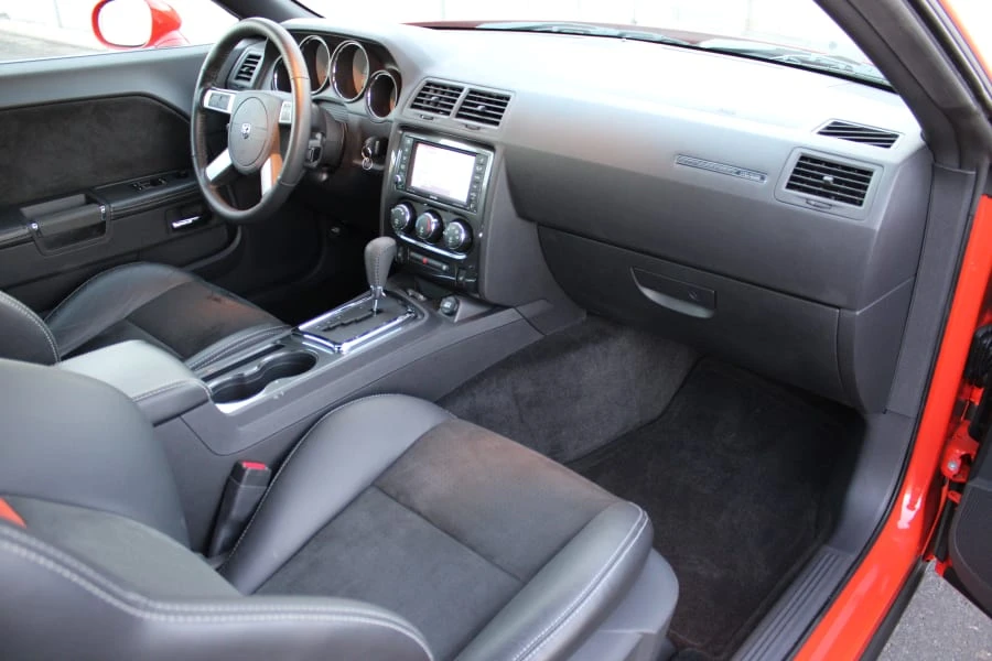 2008 Dodge Challenger SRT8 & 392 3rd Gen - Image 27 of 31