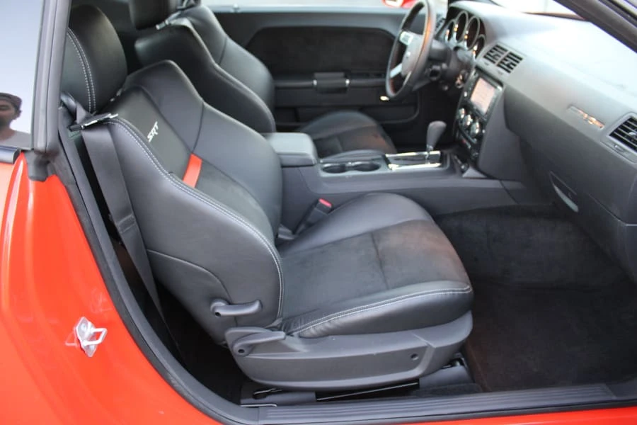 2008 Dodge Challenger SRT8 & 392 3rd Gen - Image 26 of 31